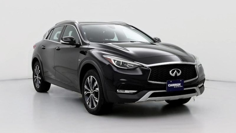 2017 INFINITI QX30 Premium Hero Image