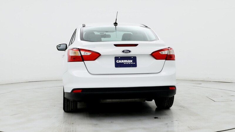 2014 Ford Focus SE 6