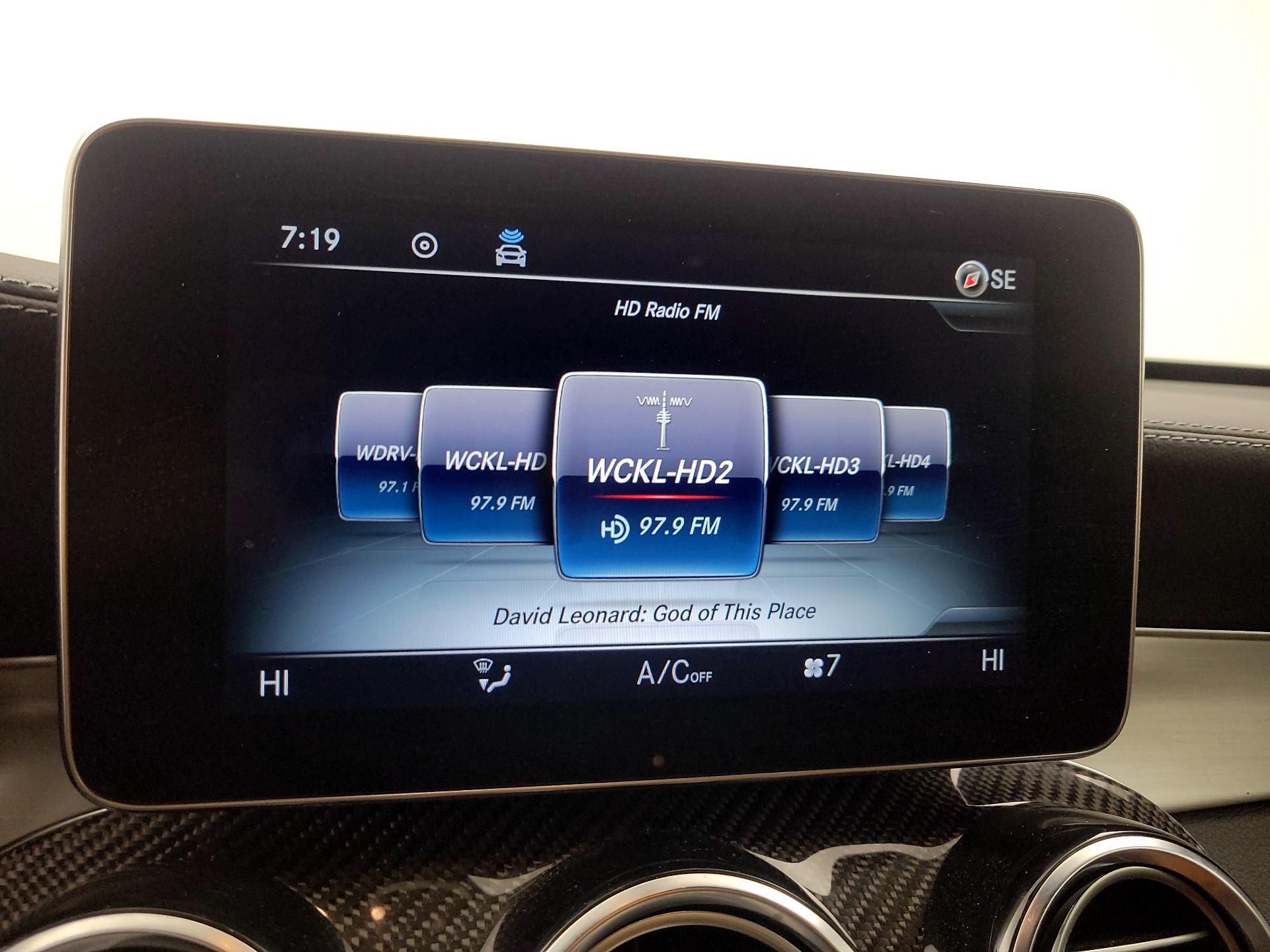 Thumbnail: 2019 Mercedes-Benz GLC - 16