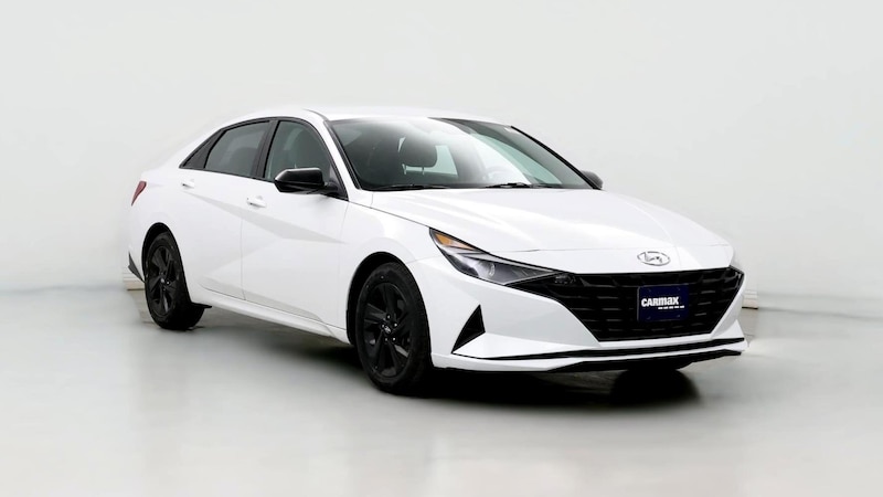 2021 Hyundai Elantra SEL Hero Image