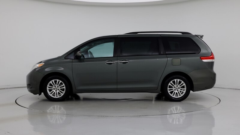 2014 Toyota Sienna XLE 3