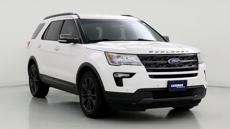 2019 Ford Explorer XLT Hero Image