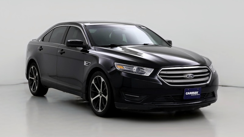 2016 Ford Taurus SEL Hero Image