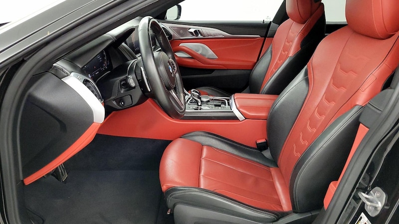 2020 BMW 8 Series M850i xDrive 11