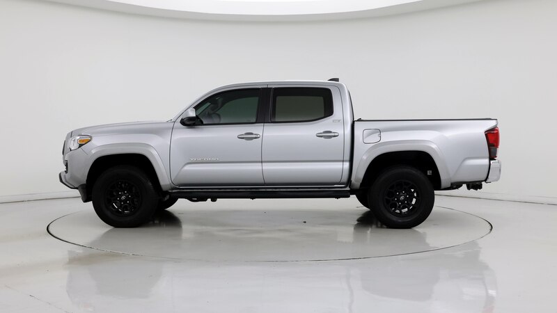 2022 Toyota Tacoma SR5 3