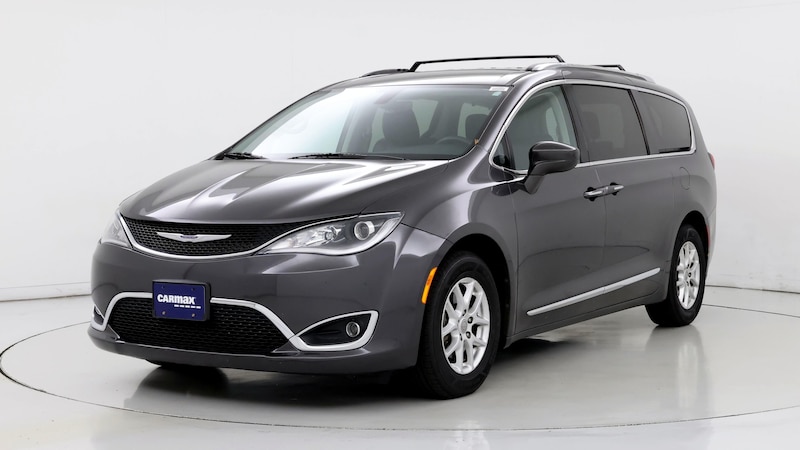 2020 Chrysler Pacifica Touring L 4