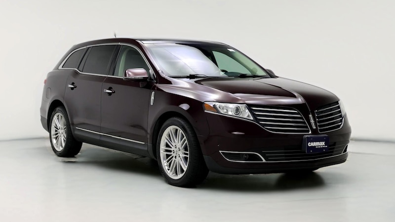 2019 Lincoln MKT  Hero Image