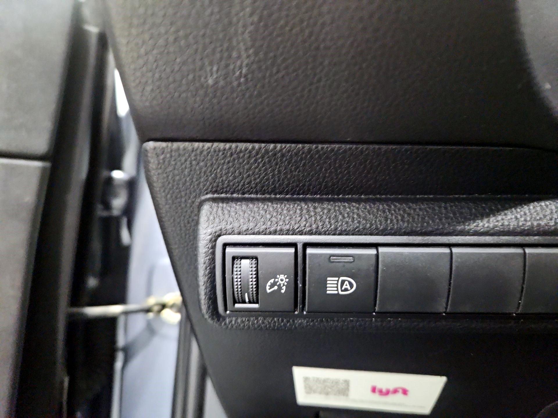 Thumbnail: 2022 Toyota Corolla - 13