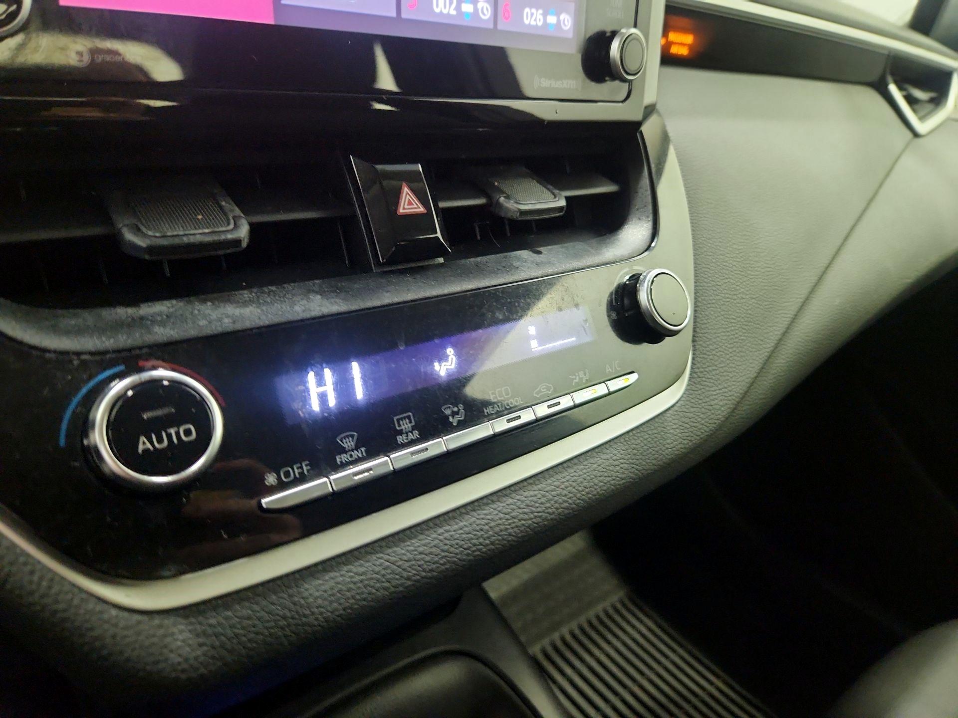 Thumbnail: 2022 Toyota Corolla - 16