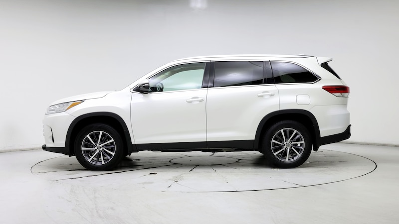 2019 Toyota Highlander XLE 3