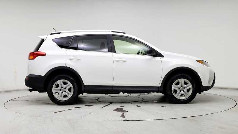 2013 Toyota RAV4 LE 7