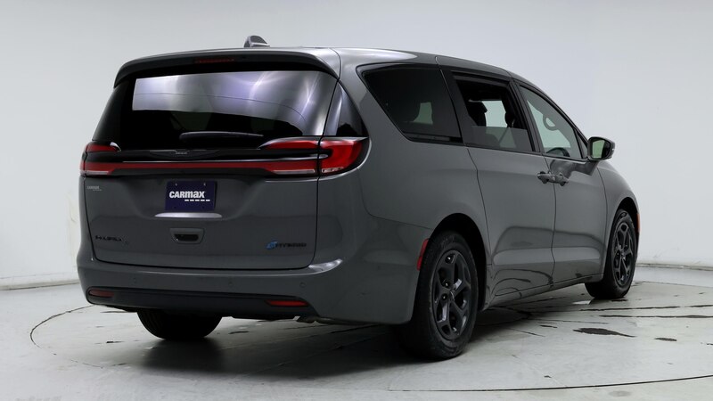 2022 Chrysler Pacifica Hybrid Limited 8