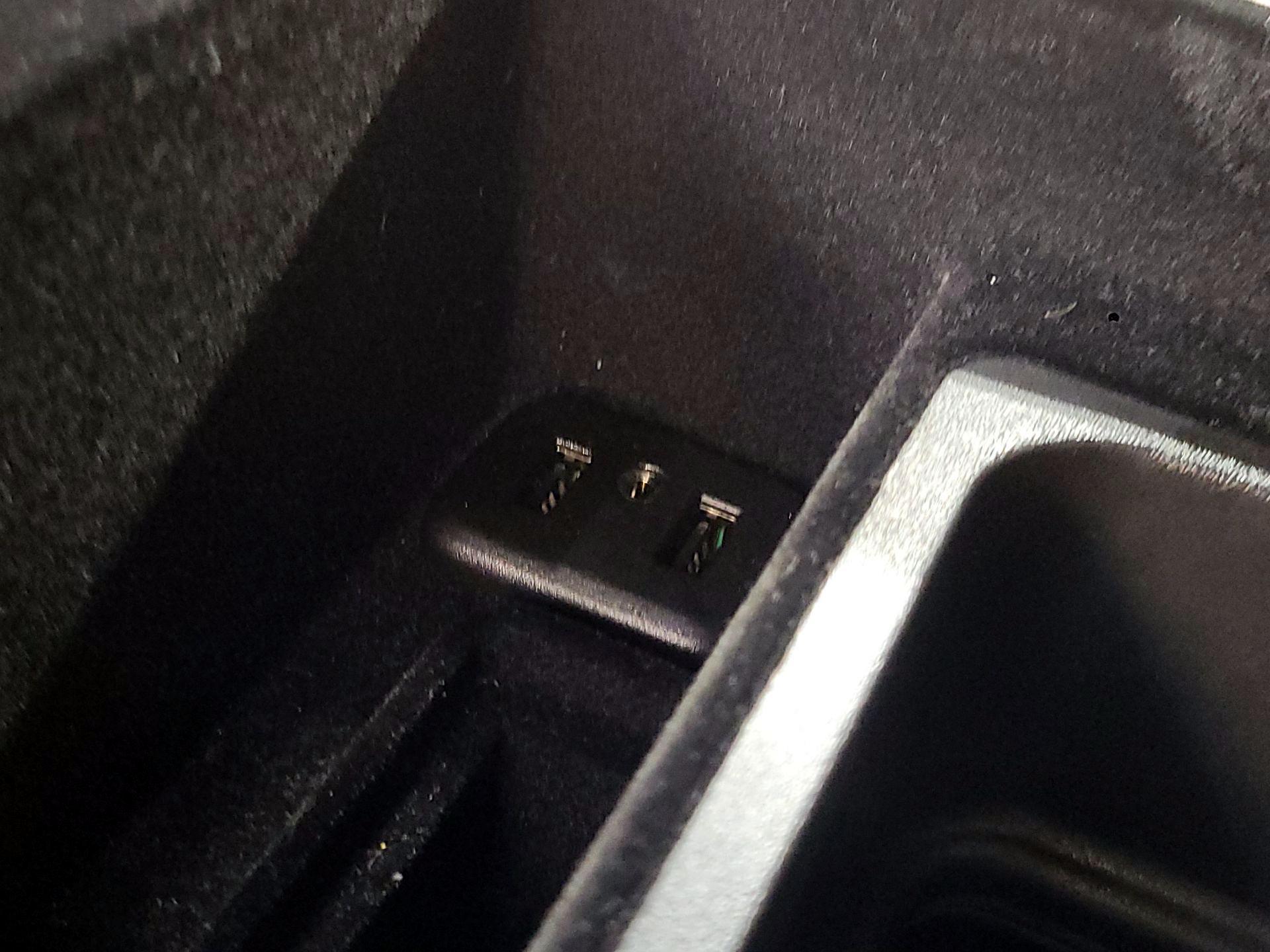 Thumbnail: 2019 Cadillac Escalade - 19