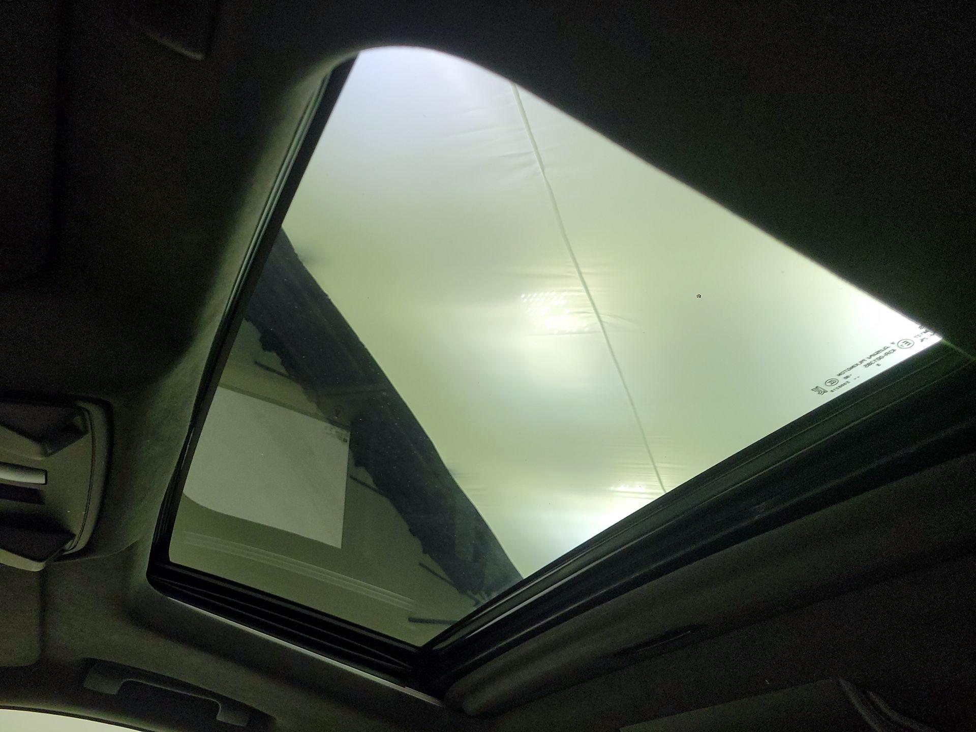 Thumbnail: 2019 Cadillac Escalade - 20