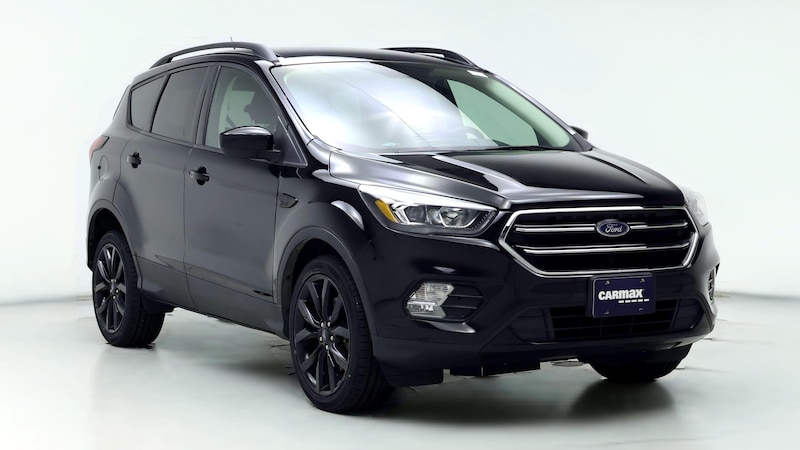 2019 Ford Escape SE Hero Image