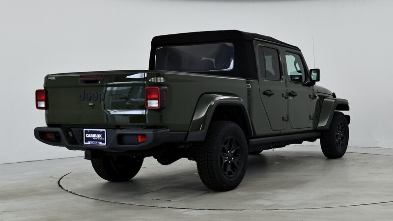 2023 Jeep Gladiator Willys 8