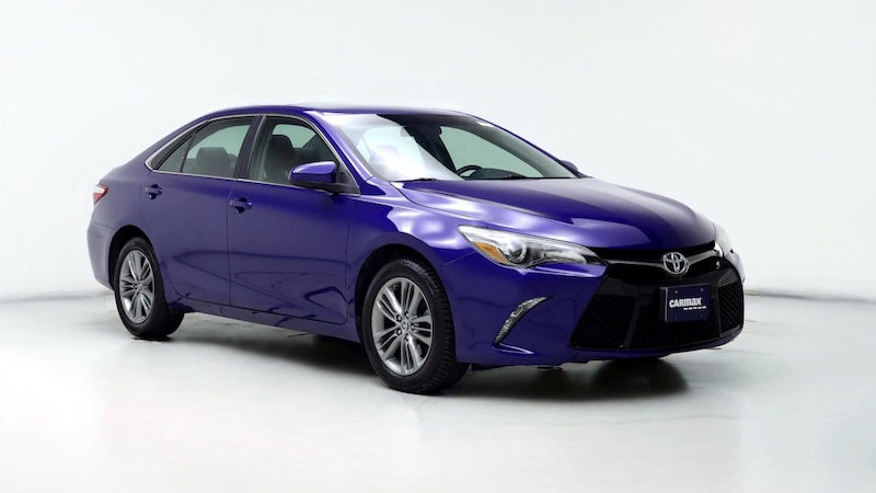 2015 Toyota Camry SE Hero Image