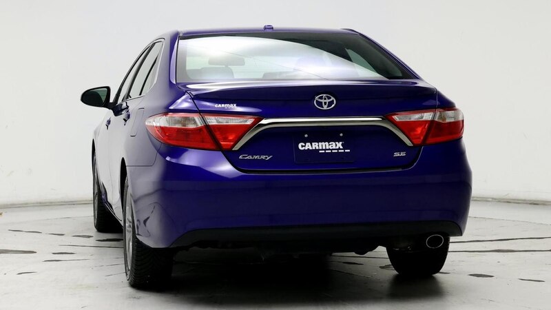 2015 Toyota Camry SE 6