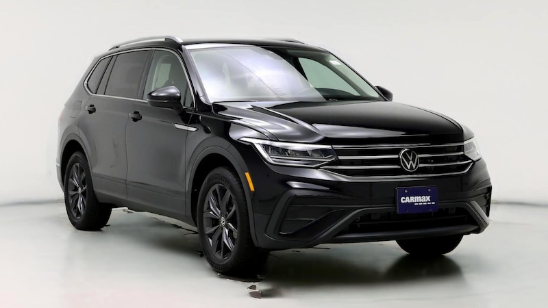 2023 Volkswagen Tiguan SE Hero Image