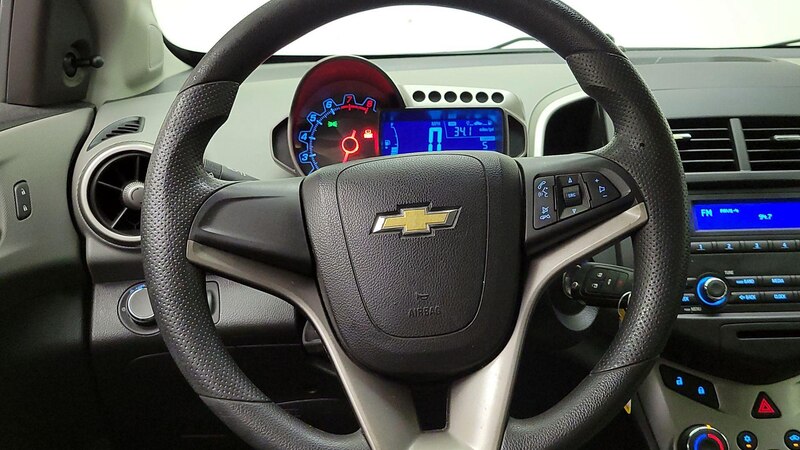 2015 Chevrolet Sonic LS 10