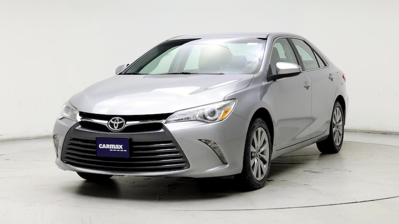 2017 Toyota Camry SE 4