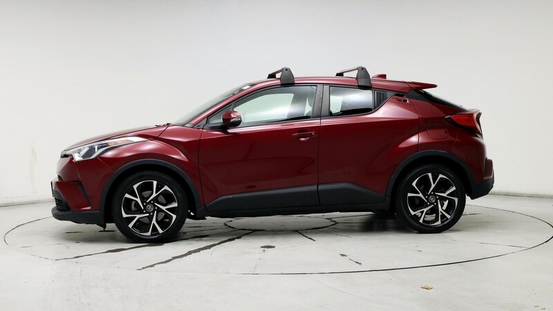 2019 Toyota C-HR XLE 3