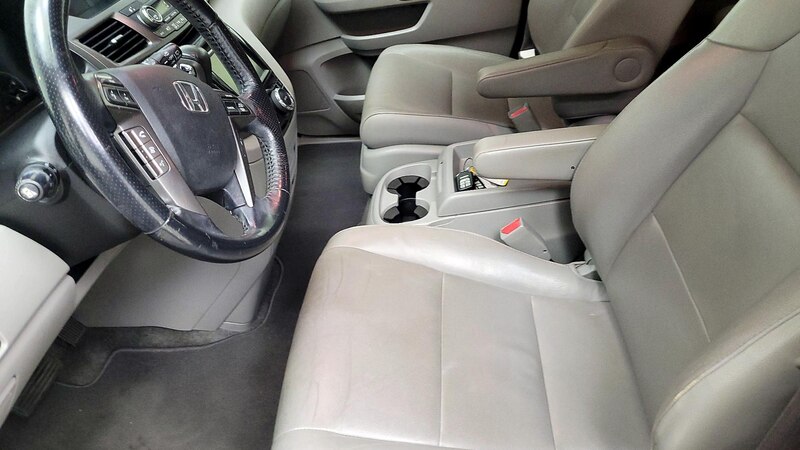 2014 Honda Odyssey Touring 11