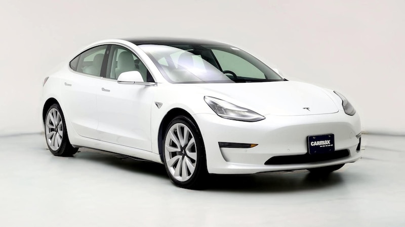 2020 Tesla Model 3 Standard Range Hero Image