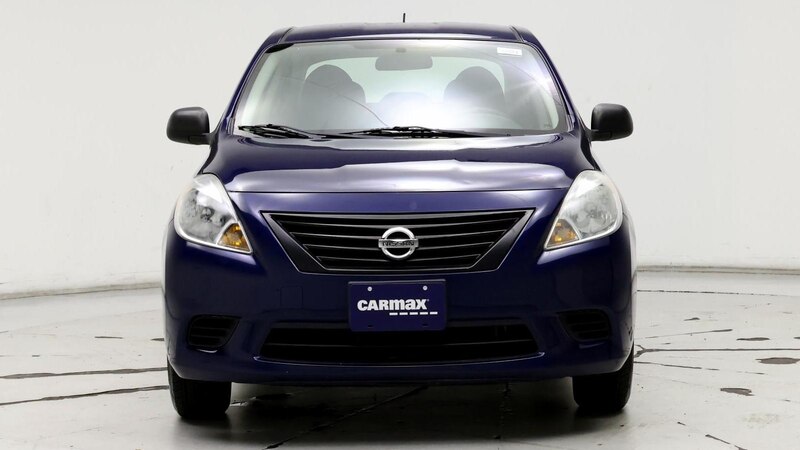 2014 Nissan Versa S 5