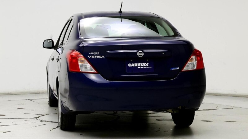 2014 Nissan Versa S 6