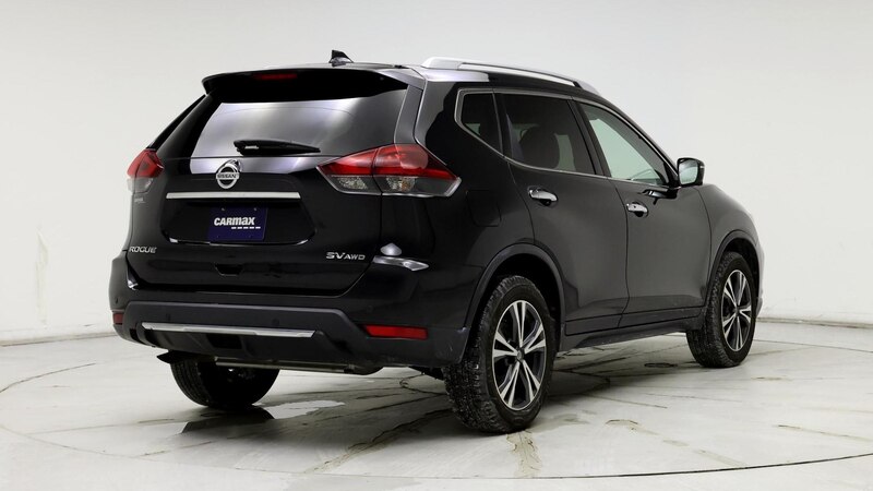 2019 Nissan Rogue SV 8