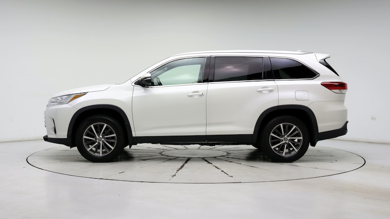 2019 Toyota Highlander XLE 3