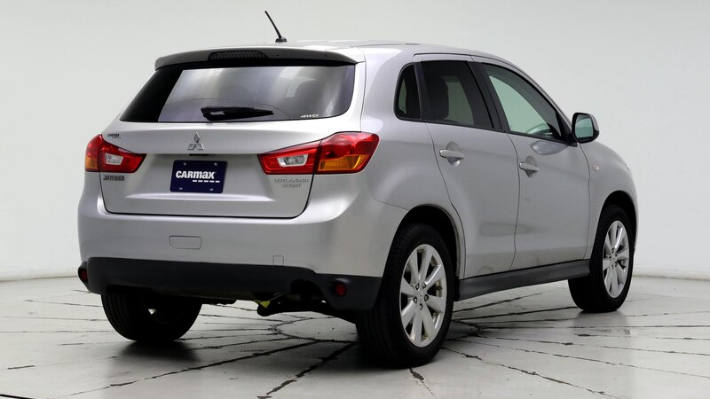 2015 Mitsubishi Outlander Sport ES 8