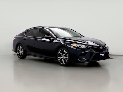 2020 Toyota Camry SE -
                Chicago, IL