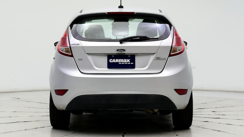 2014 Ford Fiesta SE 6