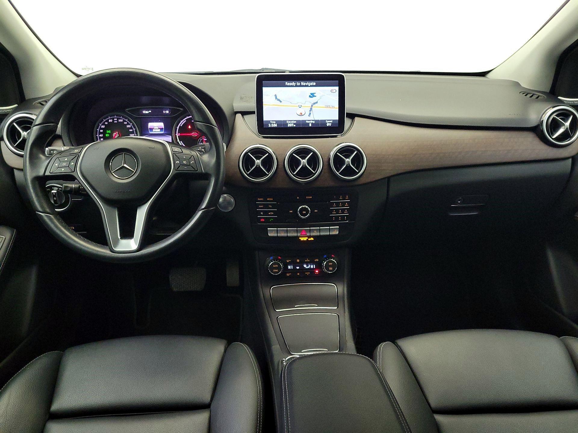 Thumbnail: 2016 Mercedes-Benz B-Class - 9