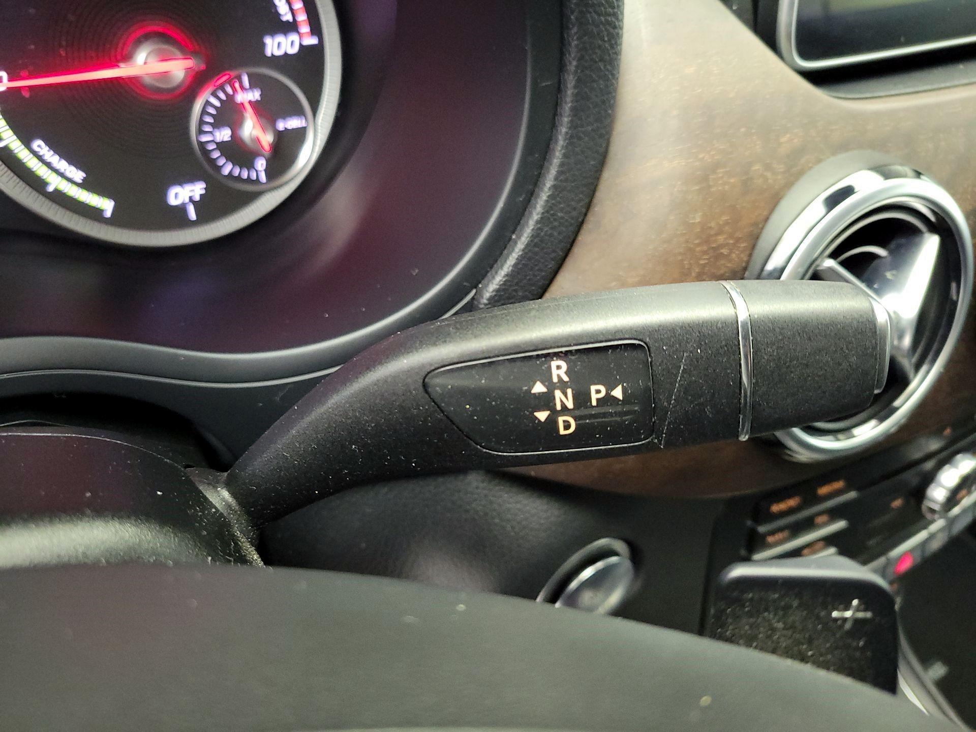 Thumbnail: 2016 Mercedes-Benz B-Class - 18