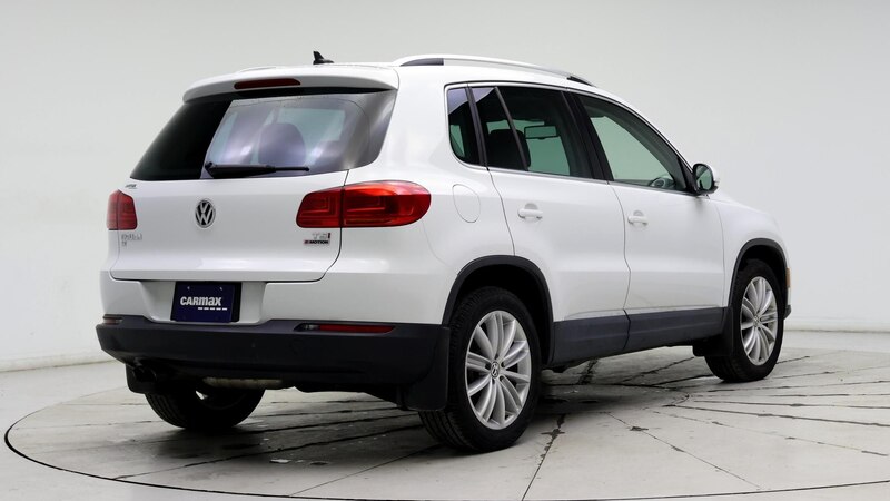 2016 Volkswagen Tiguan SE 8