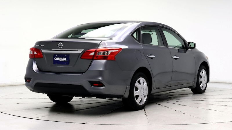 2017 Nissan Sentra S 8