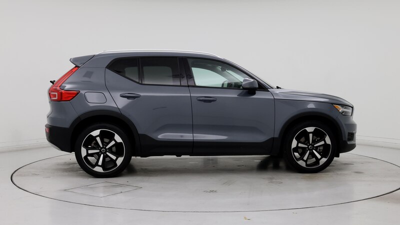 2020 Volvo XC40 T5 Momentum 7