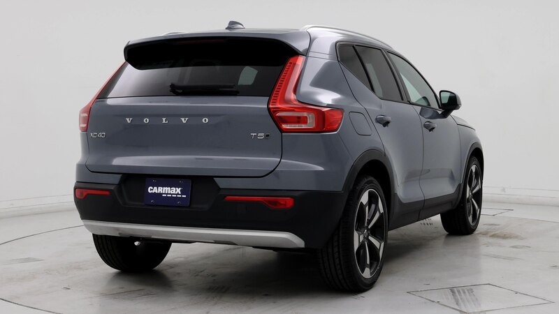 2020 Volvo XC40 T5 Momentum 8