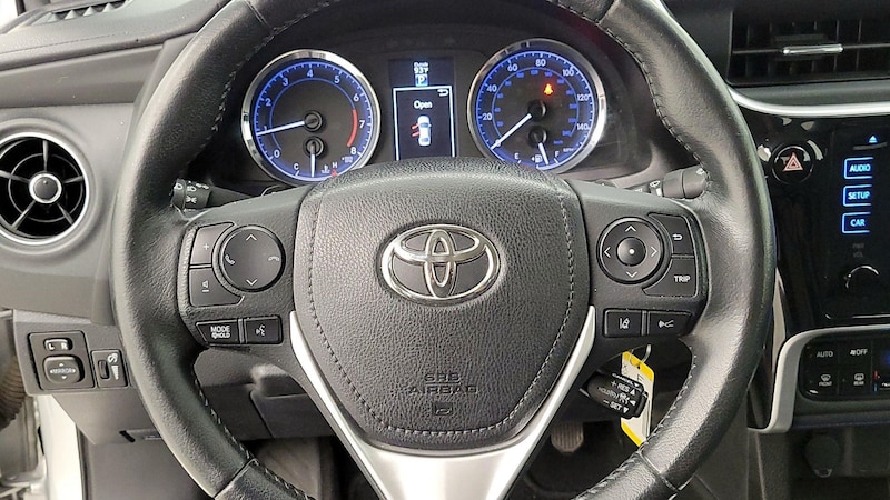 2019 Toyota Corolla SE 10