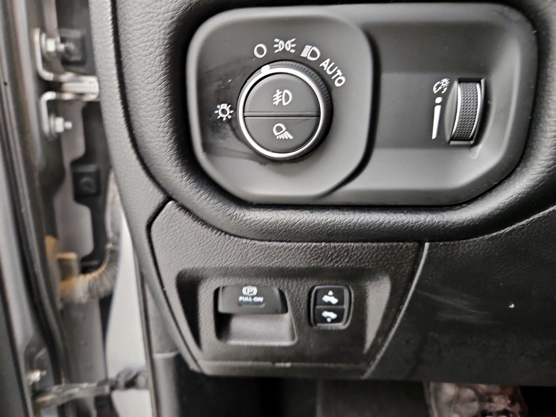 Thumbnail: 2021 RAM 1500 - 13