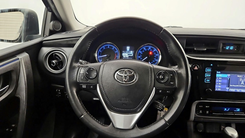 2019 Toyota Corolla SE 10