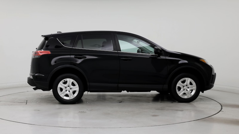 2018 Toyota RAV4 LE 7