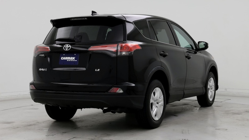 2018 Toyota RAV4 LE 8