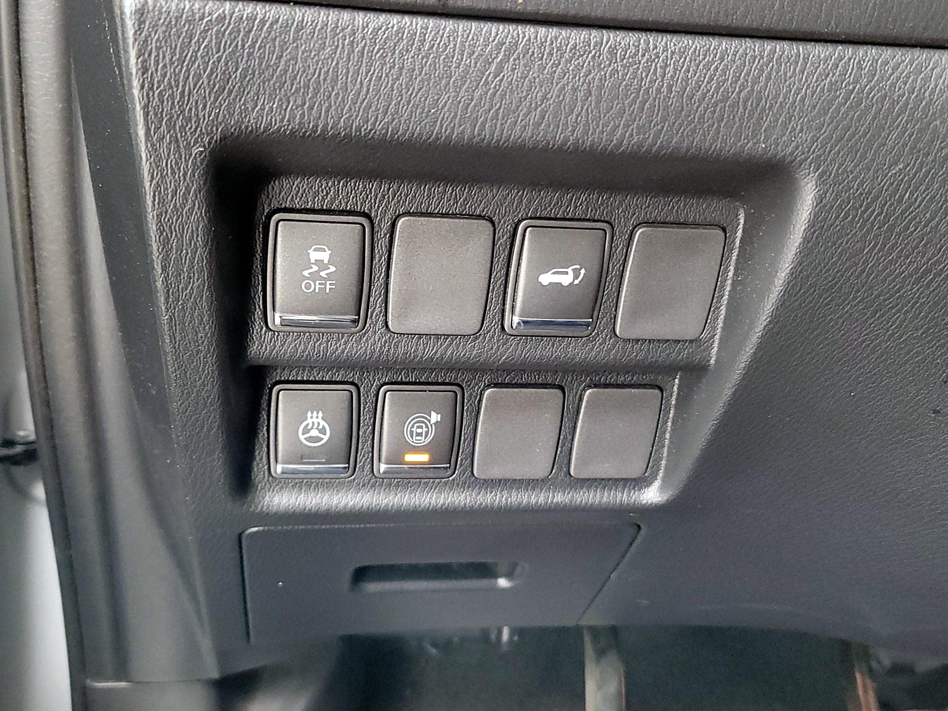 Thumbnail: 2018 INFINITI QX60 - 13