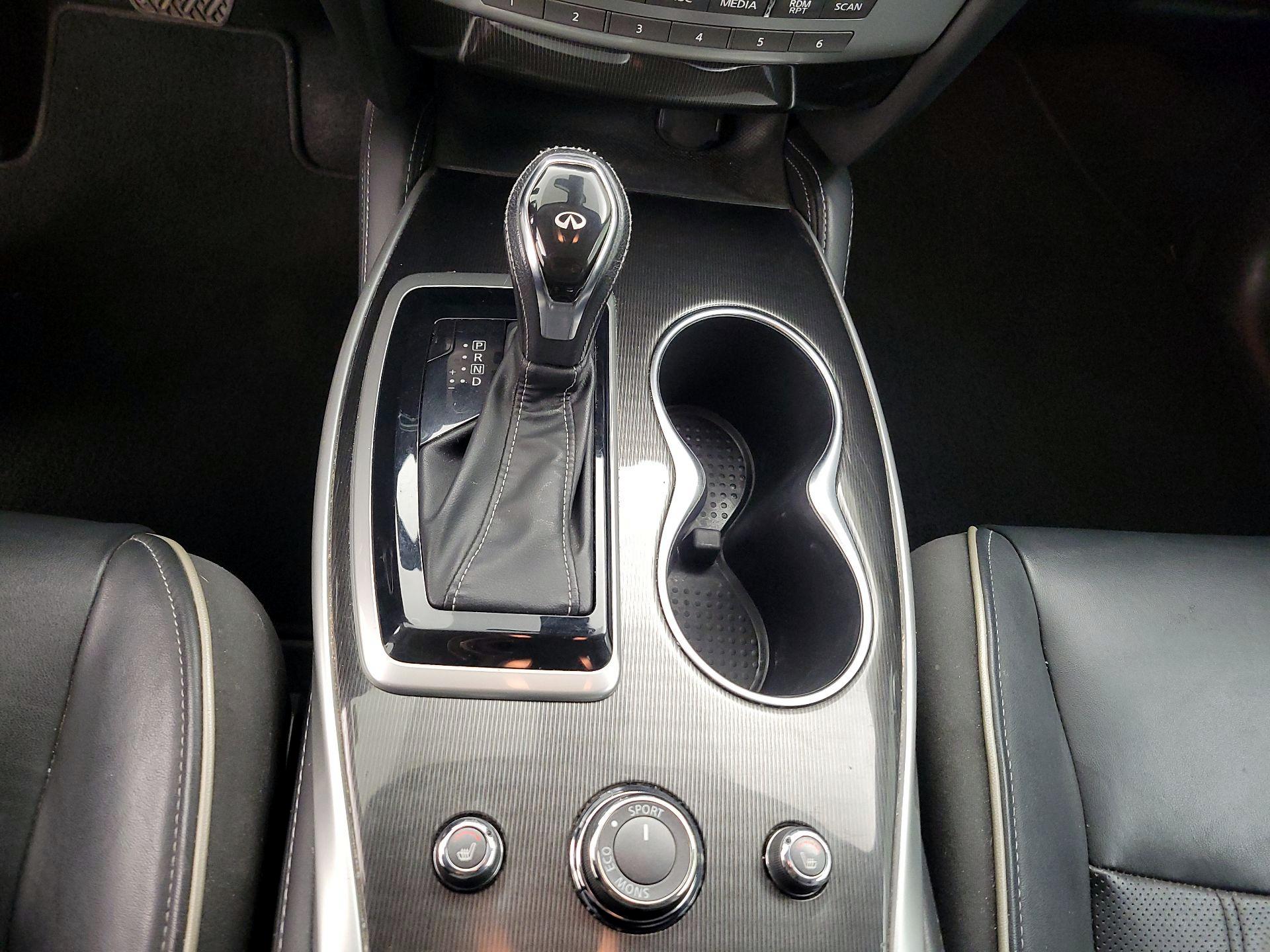 Thumbnail: 2018 INFINITI QX60 - 18