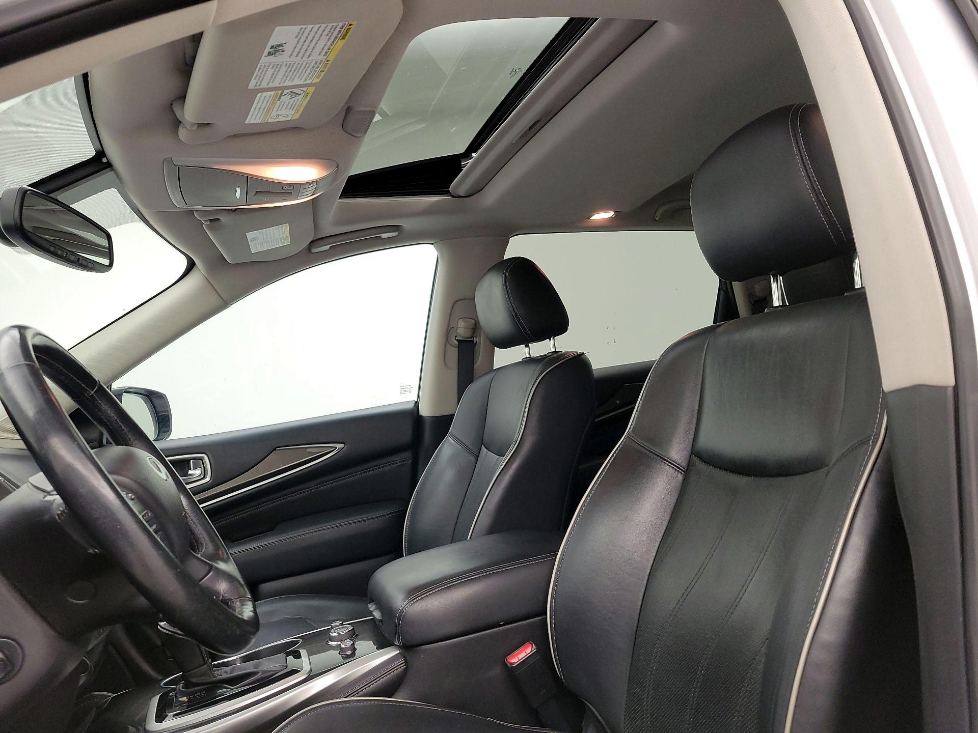 Thumbnail: 2018 INFINITI QX60 - 20