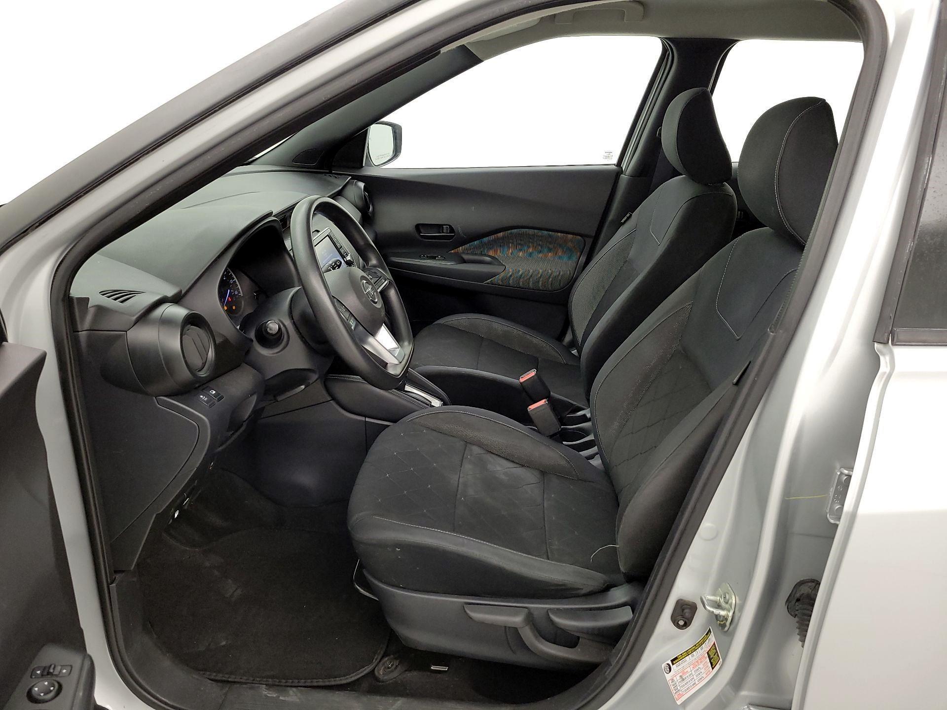 Thumbnail: 2019 Nissan Kicks - 11